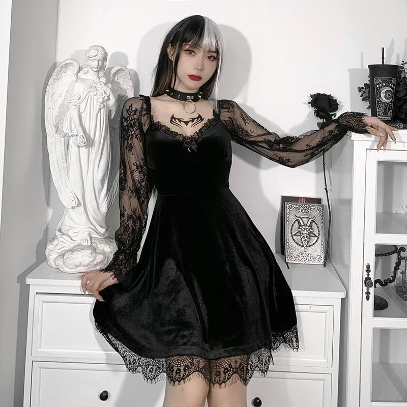 Dark Punk Lace-Up Long Sleeve Dress DS7